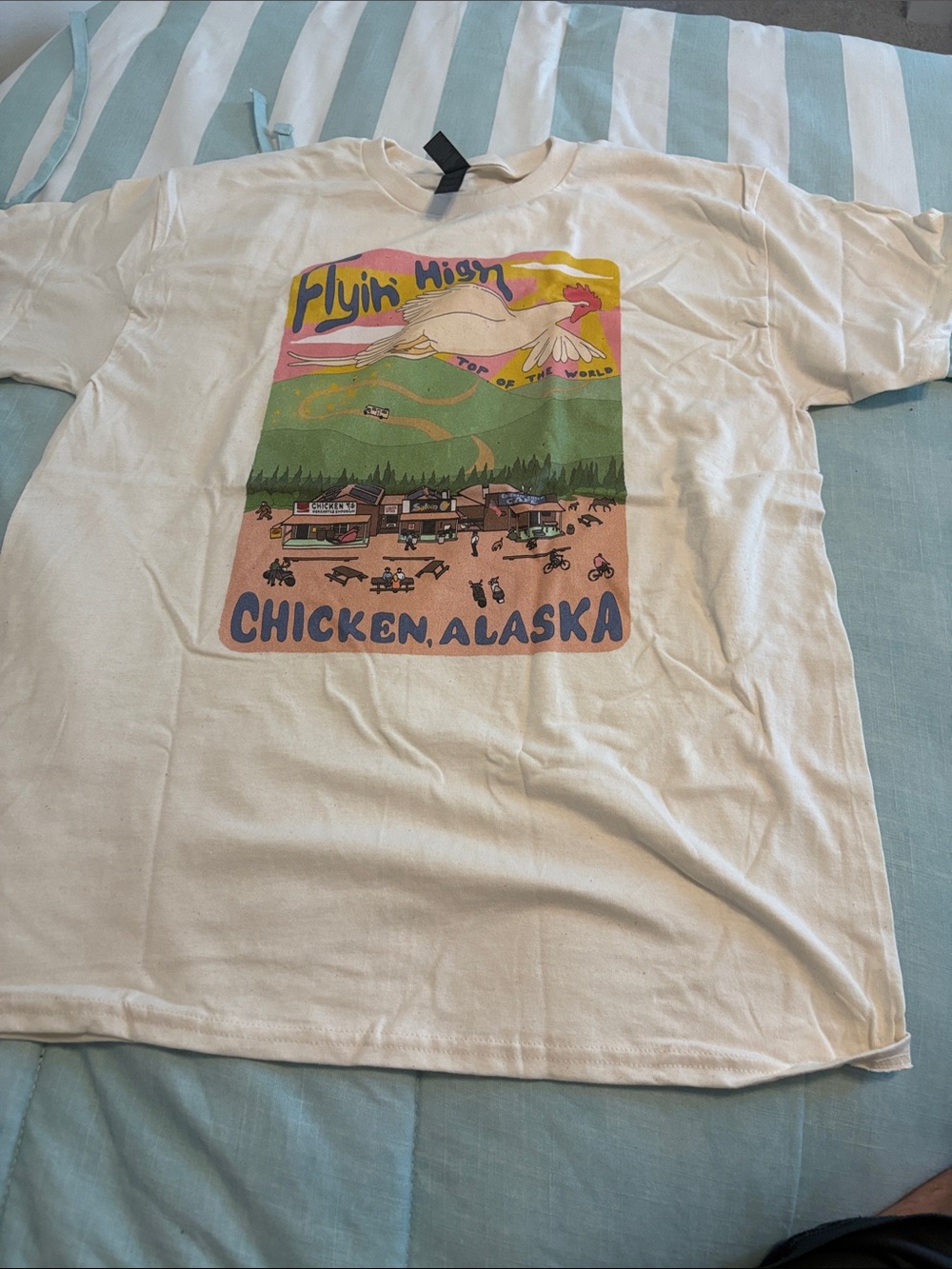 Cream 'Flyin' High' Chicken Alaska Graphic Tee - Unbranded